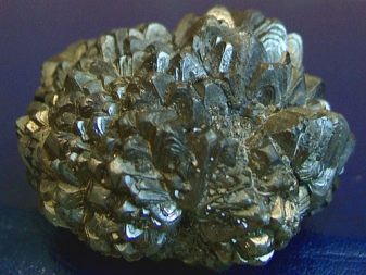 Серебряные серьги (128 фото): сережки из серебра с горным хрусталем и другими натуральными камнями Серебряные серьги (128 фото): сережки из серебра с горным хрусталем и другими натуральными камнями