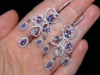 Серебряные серьги (128 фото): сережки из серебра с горным хрусталем и другими натуральными камнями Серебряные серьги (128 фото): сережки из серебра с горным хрусталем и другими натуральными камнями