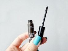 Гель для бровей ресниц Essence: цветные серии Colour Shape и Make Me Brow, отзывы () Гель для бровей ресниц Essence: цветные серии Colour Shape и Make Me Brow, отзывы