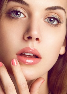 Блеск для губ Pupa: матовый блеск, палитра; Miss Gloss; и; Glossy Lips, отзывы о помаде-блеске () Блеск для губ Pupa: матовый блеск, палитра; Miss Gloss; и; Glossy Lips, отзывы о помаде-блеске