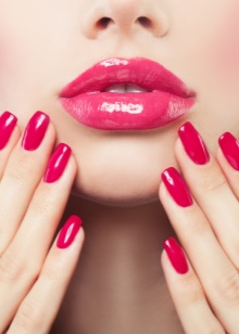 Блеск для губ Pupa: матовый блеск, палитра; Miss Gloss; и; Glossy Lips, отзывы о помаде-блеске () Блеск для губ Pupa: матовый блеск, палитра; Miss Gloss; и; Glossy Lips, отзывы о помаде-блеске