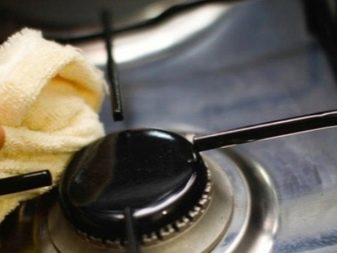 Как отмыть решетку газовой плиты? Как и чем почистить чугунную решетку, как очистить от нагара домашними средствами в условиях своего дома () Как отмыть решетку газовой плиты? Как и чем почистить чугунную решетку, как очистить от нагара домашними средствами в условиях своего дома