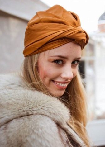 Модные женские вязаные шапки чалма