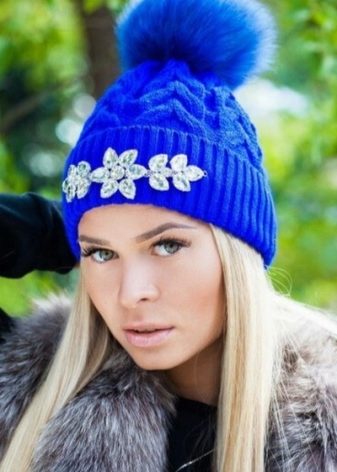 Модные шапки в спортивном стиле