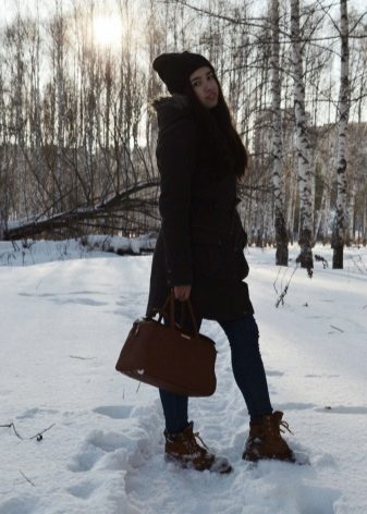 Ботинки с шипами модно или нет