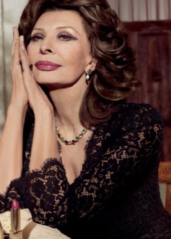 Губная помада Dolce; Gabbana: голубая матовая, серия Sophia Loren и Monica, отзывы () Губная помада Dolce; Gabbana: голубая матовая, серия Sophia Loren и Monica, отзывы
