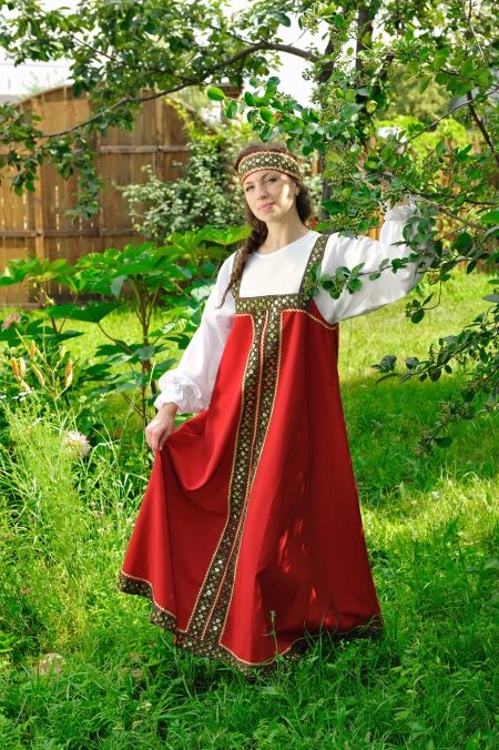 Модный сарафан в народном стиле