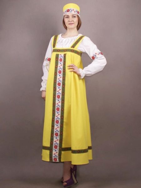 Модный сарафан в народном стиле