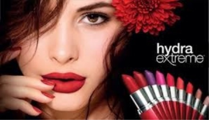 Губная помада Maybelline Hydra Extreme (22 фото): палитра цветов и оттенки, увлажняющая и с коллагеном, отзывы () Губная помада Maybelline Hydra Extreme (22 фото): палитра цветов и оттенки, увлажняющая и с коллагеном, отзывы