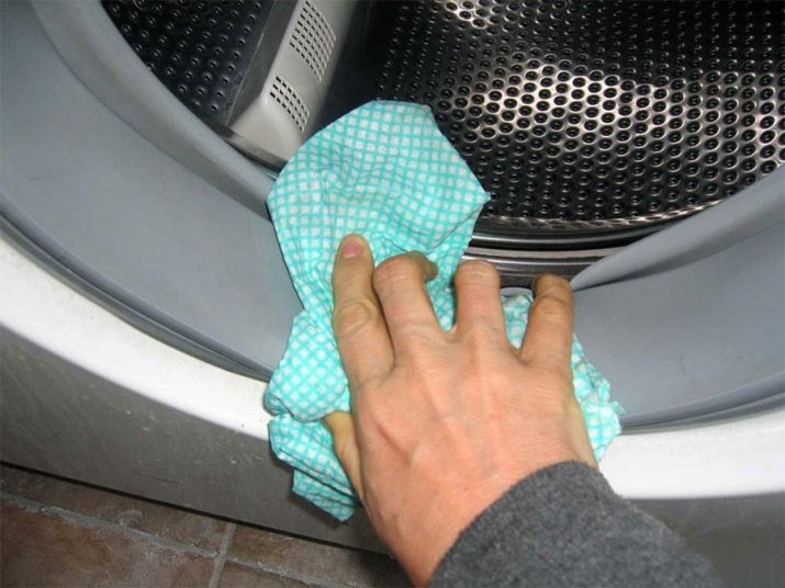 Как почистить стиральную машину уксусом? Как помыть машинку автомат с помощью соды и уксусной кислоты () Как почистить стиральную машину уксусом? Как помыть машинку автомат с помощью соды и уксусной кислоты